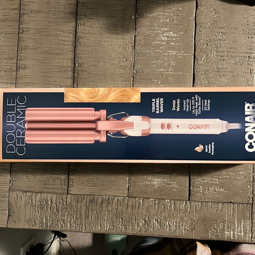Conair Triple Barrel Waver